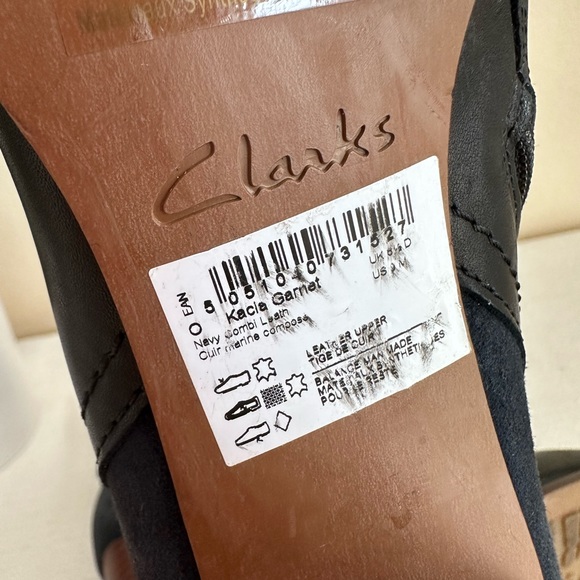 Clarks Kacia Garnet Navy Blue Suede/Leather Mid Height Heeled Boots Women’s 9M - Picture 10 of 11